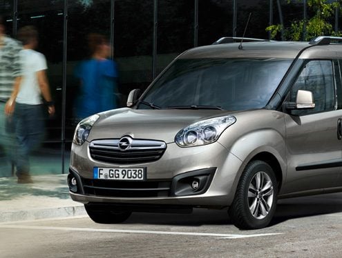 Opel Combo és una furgoneta completament equipada, té 5 places i gran capacitat de càrrega.