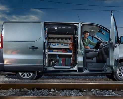 Furgoneta pensada pel transport de mercaderies. Destinada al petit comerç, peixateries, carnisseries, fruiteries,...